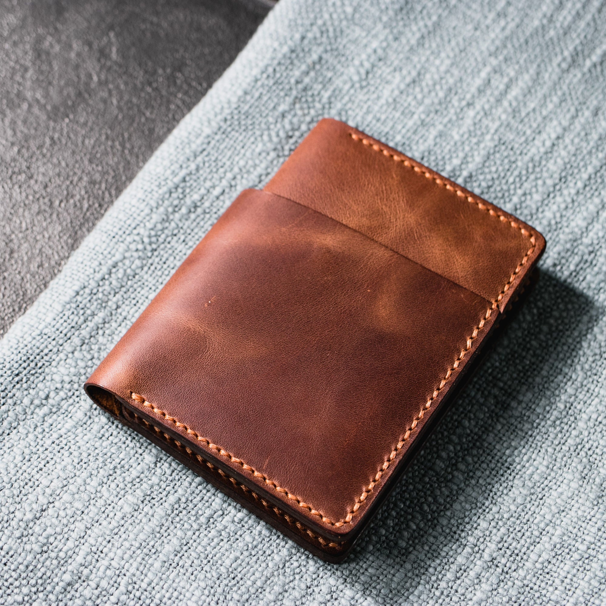 Vertical Wallet with Cash Pocket - Personalized Handmade Wallet