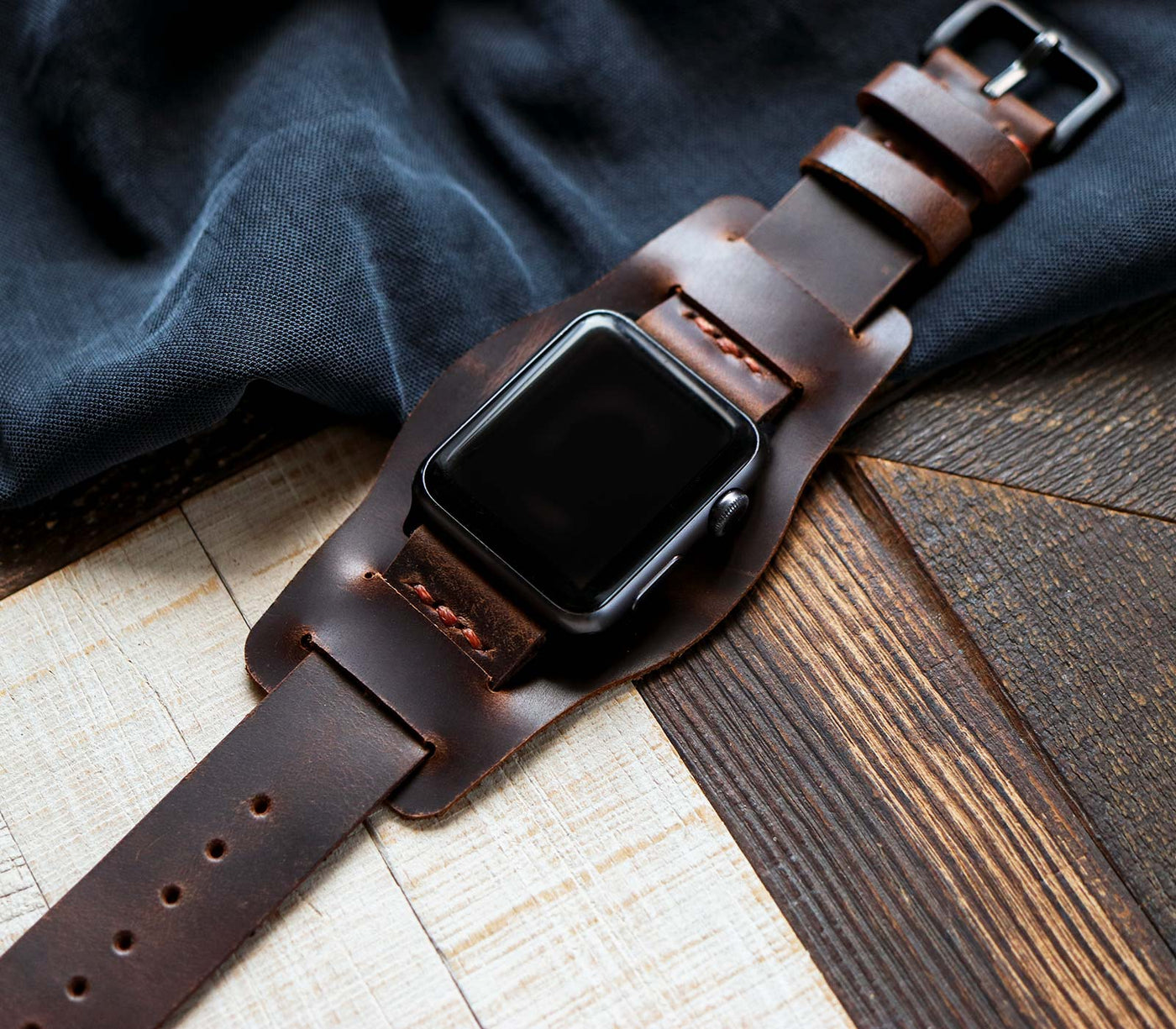 Apple Watch Minimal Bund Strap - Antique Brown