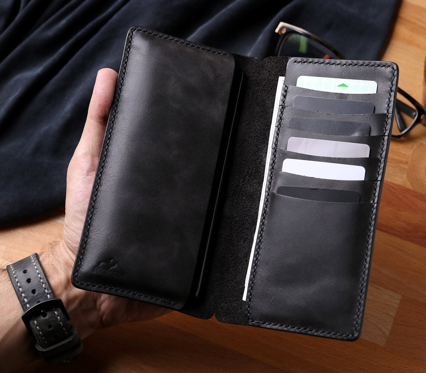 iPhone Leather Wallet Case - Tripolis