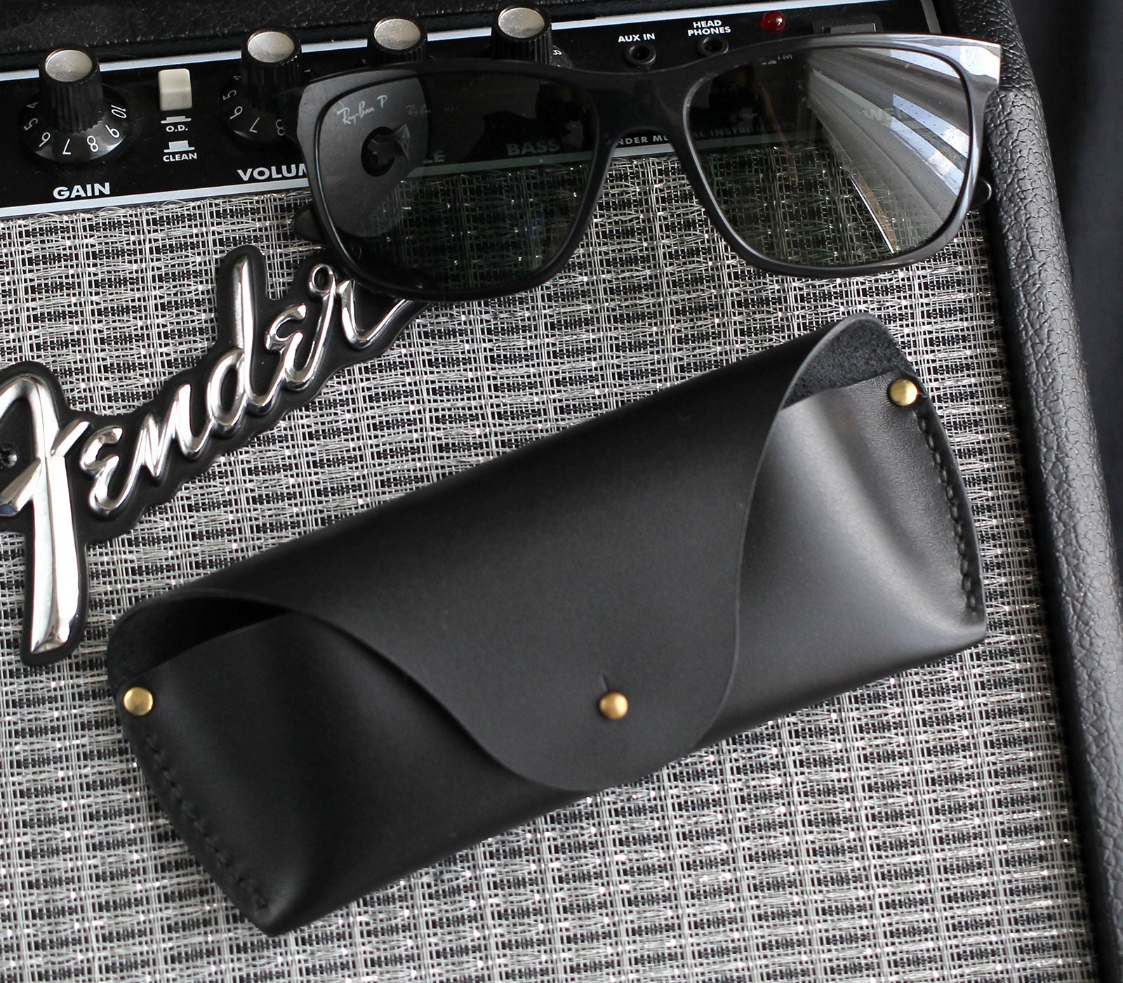 Leather Sunglasses Case – Roarcraft