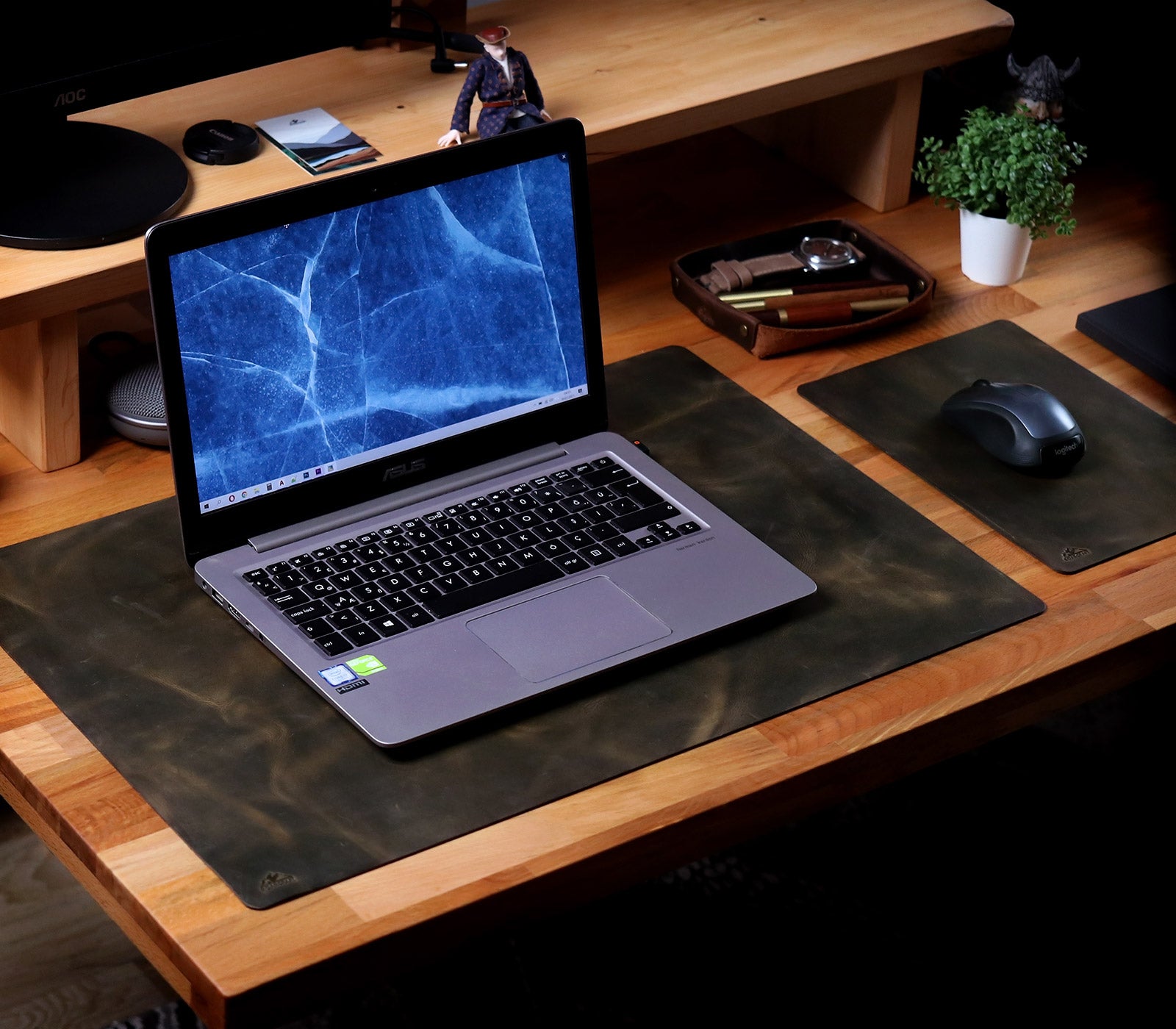 Leather Desk Pad - Custom Leather Desk Mat – Roarcraft