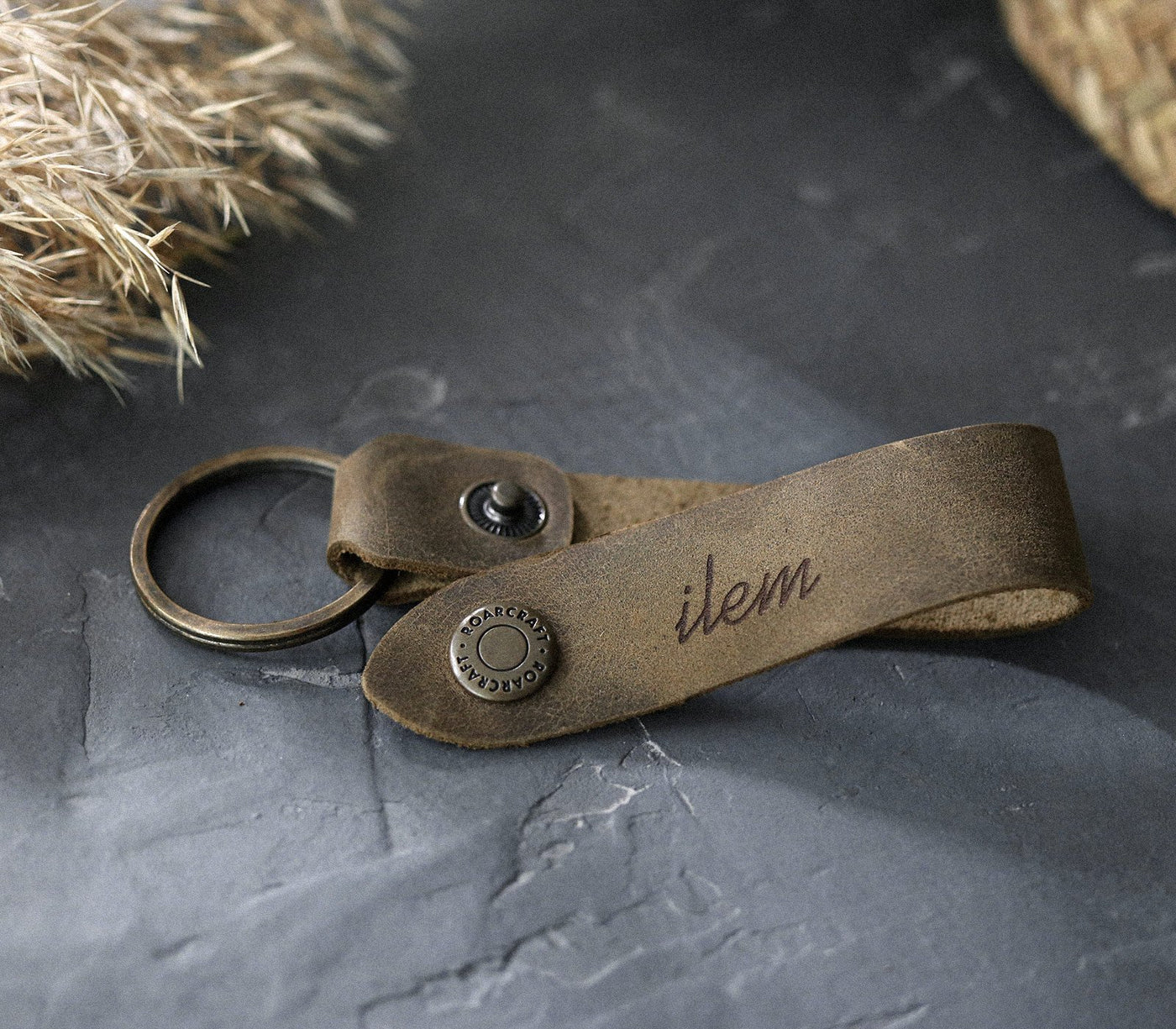 Brass Classic Genuine Leather Car Key Ring Keychain Holder Keyring